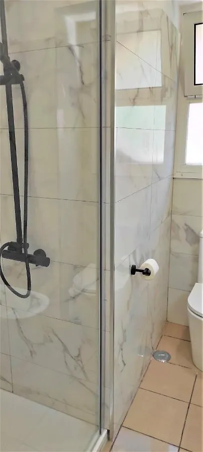 Sweet Suites Guesthouse Close To Famous Avenue Liberty Лиссабон Гостевой дом