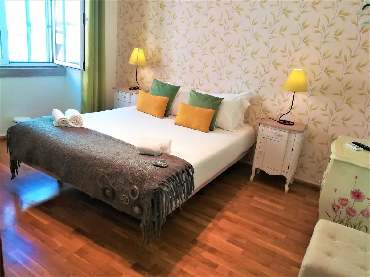 Sweet Suites Guesthouse Close To Famous Avenue Liberty Lisbona 3*,  Portogallo